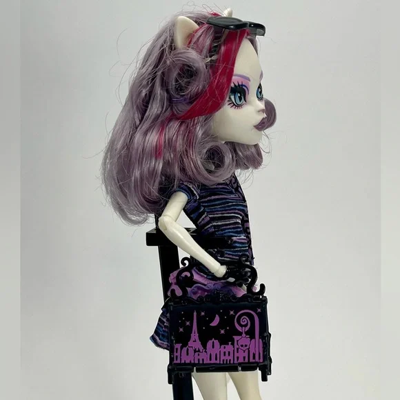 Monster High “Catrine DeMew” Scaris City of Frights 2012 Doll